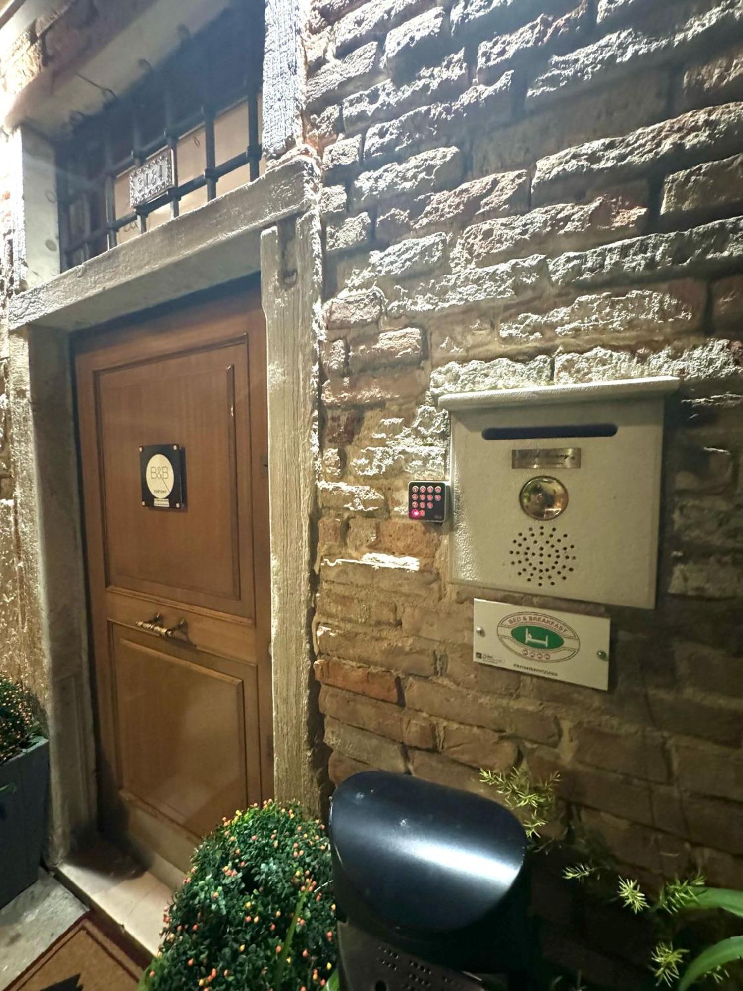 B&B Fortuny Venezia Eksteriør bilde